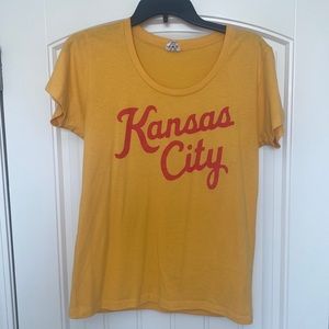 Charlie Hustle Chiefs t-shirt